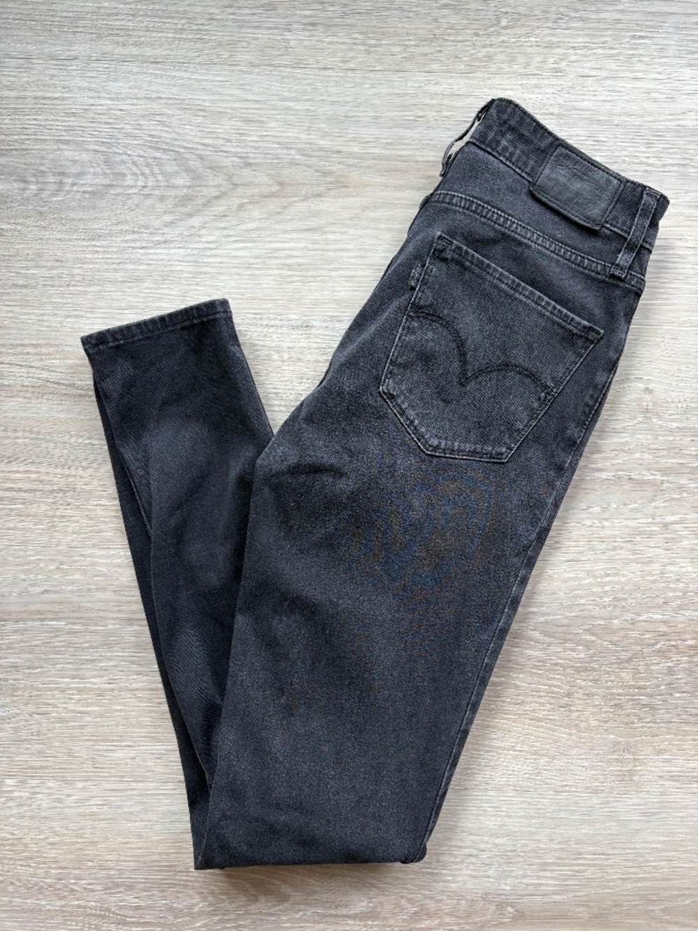 Levi's 721 High Rise Skinny Jeans